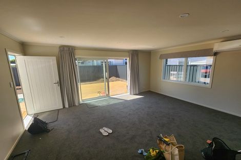 Photo of property in 19 Victoria Street, Carterton, 5713