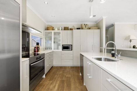 Photo of property in 23 Westwood Avenue, Greytown, 5712