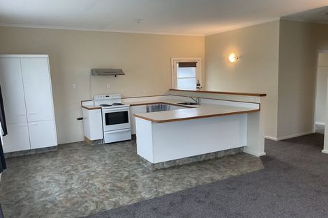 Photo of property in 1 Colonel Place, Featherston, 5710