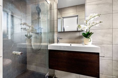 Photo of property in 1/13 Westview Court, Somerville, Auckland, 2014