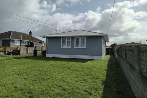 Photo of property in 17 Coley Street, Foxton, 4814