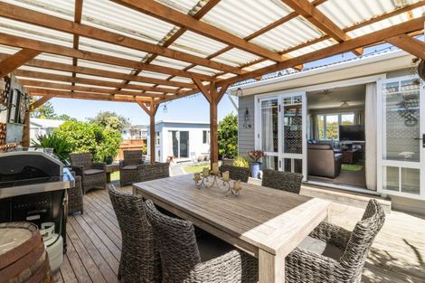 Photo of property in 16 Clarence Cox Crescent, Pirimai, Napier, 4112