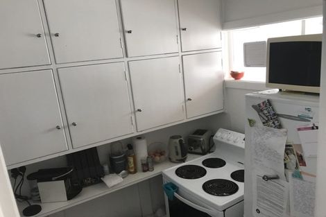 Photo of property in 16/4f Claremont Grove, Mount Victoria, Wellington, 6011