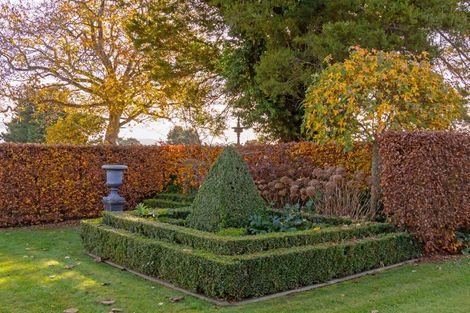 Photo of property in 82 Mckinstry Avenue, Te Ore Ore, Masterton, 5886