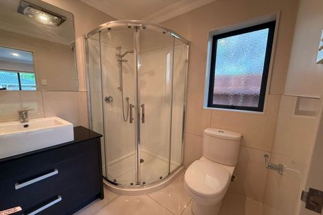 Photo of property in 26 Aragon Grove, Kingsley Heights, Upper Hutt, 5018