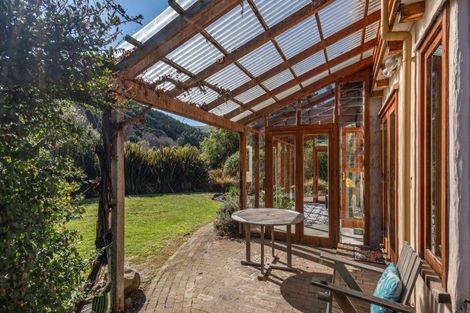 Photo of property in 9 Harmans Track, Little River, 7591