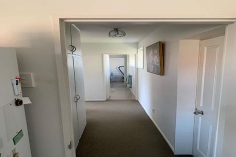 Photo of property in 25 Prestons Road, Redwood, Christchurch, 8051