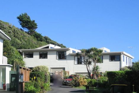 Photo of property in 4a Paua Place, Camborne, Porirua, 5026