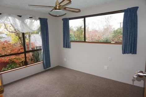 Photo of property in 66 Greendale Avenue, Avonhead, Christchurch, 8042