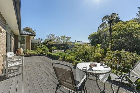 Photo of property in 525e Mangorei Road, Highlands Park, New Plymouth, 4312