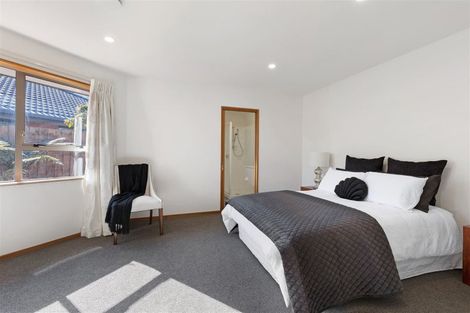 Photo of property in 65 Toorak Avenue, Avonhead, Christchurch, 8042