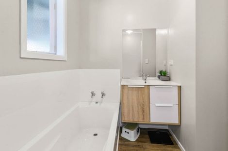 Photo of property in 15a Reeve Road, Owhata, Rotorua, 3010