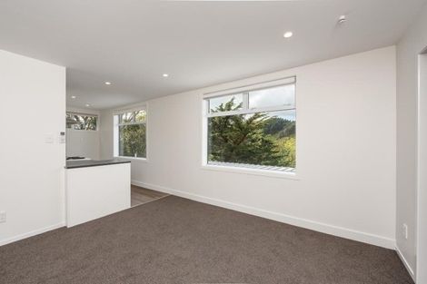Photo of property in 25f2 Kitchener Terrace, Johnsonville, Wellington, 6037