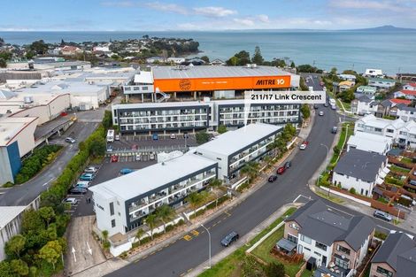 Photo of property in 211/17 Link Crescent, Stanmore Bay, Whangaparaoa, 0932