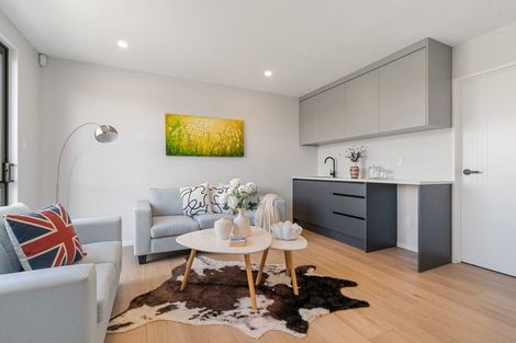 Photo of property in 73 Tributary Parade, Karaka, Papakura, 2113