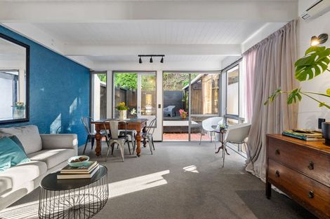 Photo of property in 26b Ranelagh Street, Karori, Wellington, 6012