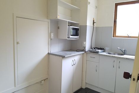 Photo of property in 1/7 Northwick Place, Hillcrest, Auckland, 0627