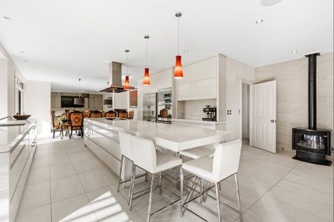 Photo of property in 273 Point Wells Road, Point Wells, 0986
