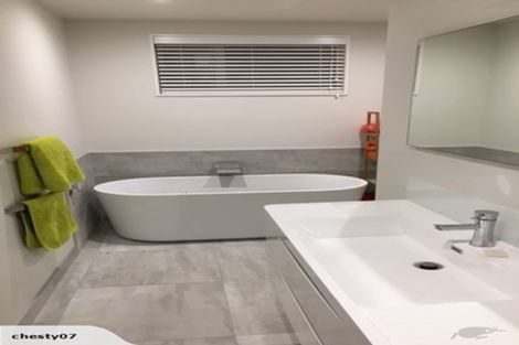 Photo of property in 73 Withells Road, Avonhead, Christchurch, 8042