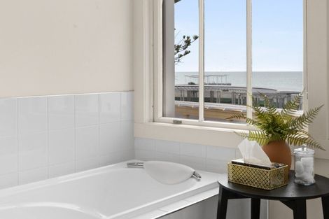 Photo of property in 4/1 Emerson Street, Napier South, Napier, 4110