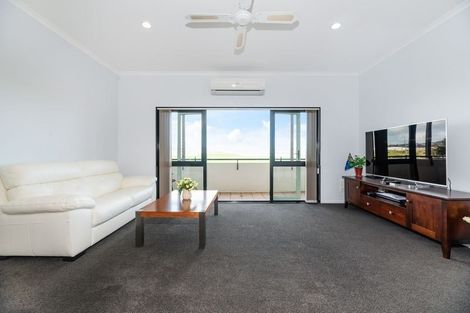 Photo of property in 9/150 Chapel Road, Flat Bush, Auckland, 2019
