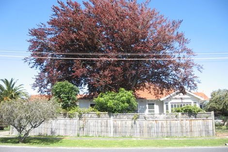 Photo of property in 3 Sheehan Street, Whataupoko, Gisborne, 4010