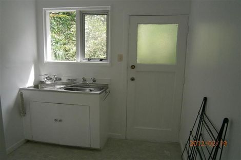 Photo of property in 1/82 Barnard Street, Wadestown, Wellington, 6012