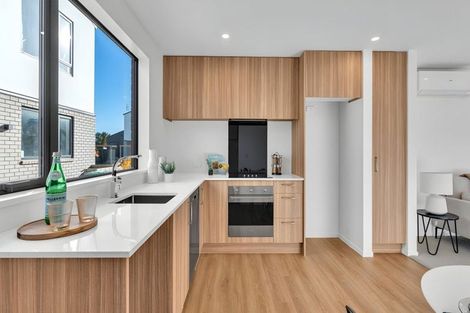 Photo of property in 7/112 Aldwins Road, Phillipstown, Christchurch, 8062