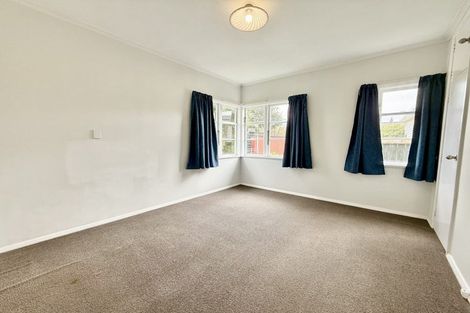 Photo of property in 11 Seddon Street, Naenae, Lower Hutt, 5011