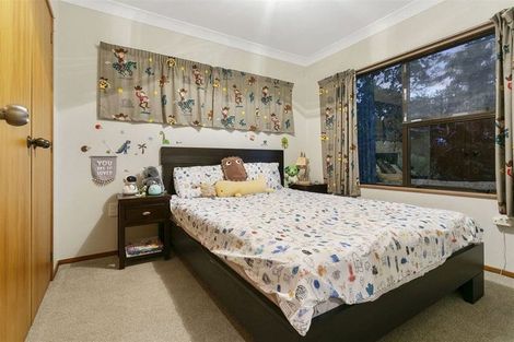 Photo of property in 70b Roberts Road, Glenfield, Auckland, 0629