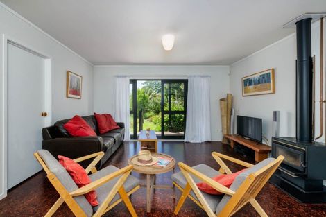Photo of property in 118 Wiroa Road, Kerikeri, 0293