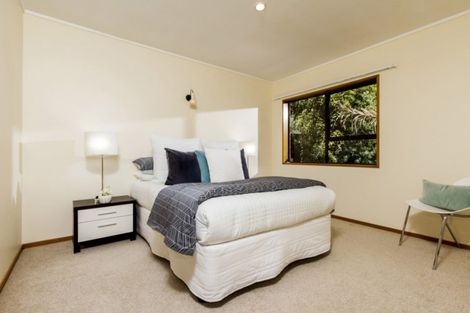 Photo of property in 1 Gilberd Place, Torbay, Auckland, 0630