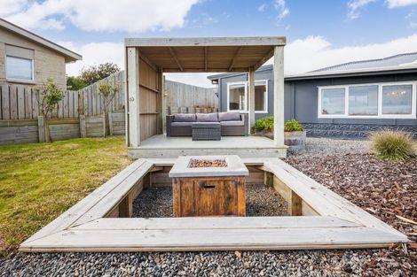 Photo of property in 3 Kent Avenue, Waitarere Beach, Levin, 5510