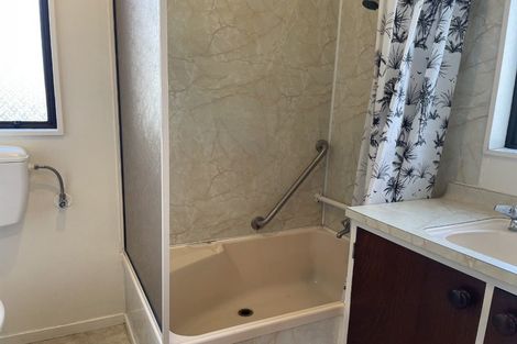 Photo of property in 3/708 Terrace Road, Parkvale, Hastings, 4122