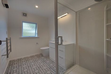 Photo of property in 20 Lochiel Road, Khandallah, Wellington, 6035