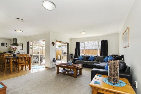 Photo of property in 26 Ploughmans Avenue, Pukekohe, 2120