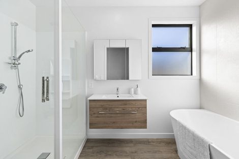 Photo of property in 9 Landsborough Lane, Wanaka, 9305