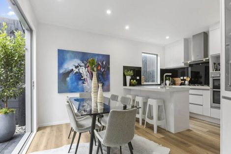 Photo of property in 40 Greenfinch Road, Hobsonville, Auckland, 0616