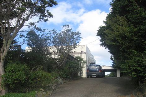 Photo of property in 206a Miromiro Road, Normandale, Lower Hutt, 5010
