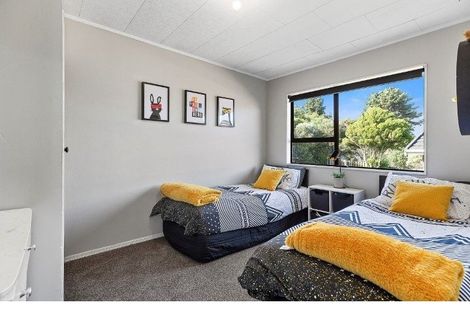 Photo of property in 43 Mercury Way, Whitby, Porirua, 5024