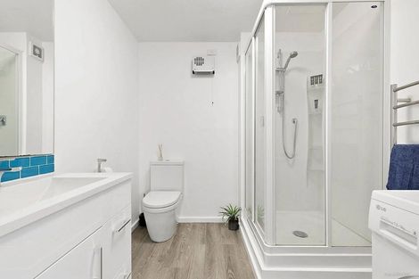 Photo of property in Mansfield Towers, 1 Grant Road, Thorndon, Wellington, 6011