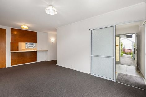 Photo of property in 14 Glen Alton Avenue, Paparangi, Wellington, 6037