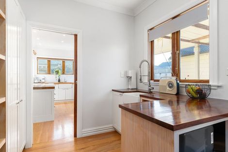 Photo of property in 25 Main Street, Greytown, 5712