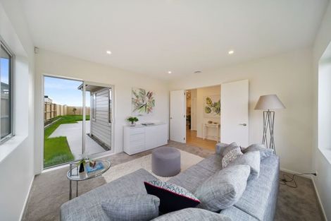 Photo of property in 8 Nola Dawn Avenue, Papakura, 2110