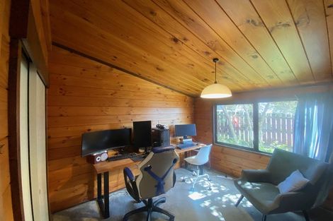 Photo of property in 33 Bodmin Terrace, Camborne, Porirua, 5026