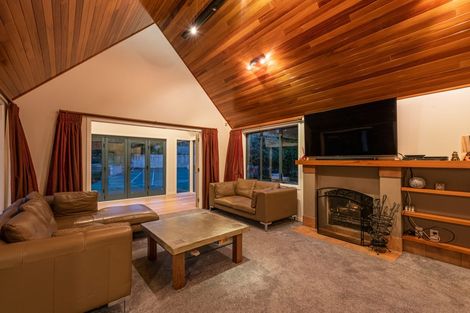 Photo of property in 17a Simla Crescent, Khandallah, Wellington, 6035