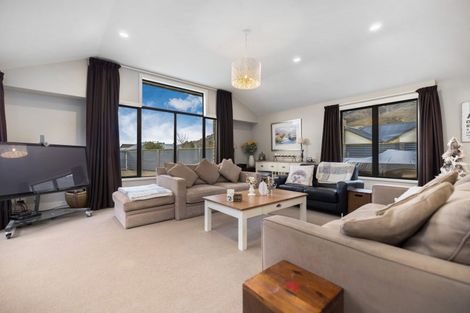 Photo of property in 15 Sunhaven Cove, Cromwell, 9310