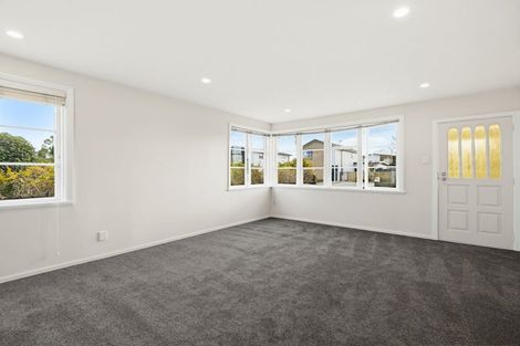Photo of property in 16 Boyne Avenue, Northcote, Christchurch, 8052