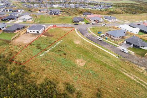 Photo of property in 54 Atlantic Drive, Fitzherbert, Palmerston North, 4410