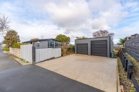 Photo of property in 23 Holmes Street, Holmes Hill, Oamaru, 9401
